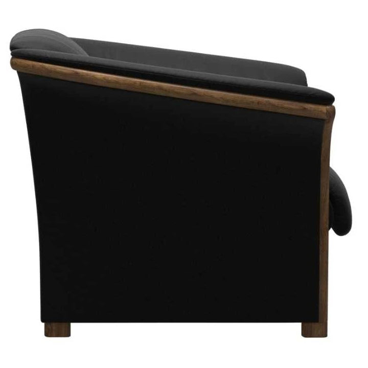 Stressless® Manhattan Chair in Black/Teak Base