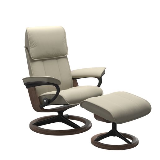 Stressless Admiral Chair and Ottoman Medium Light Grey