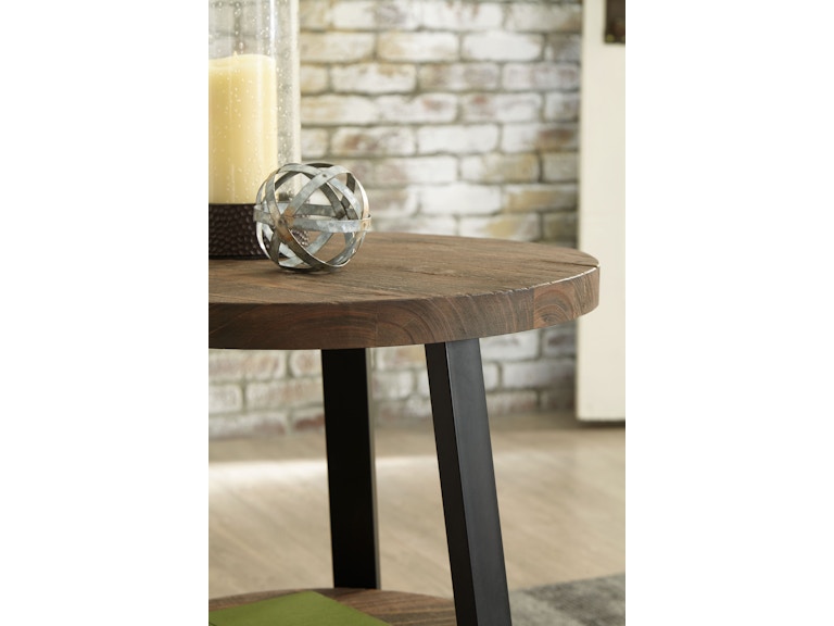 Chanzen End Table by Ashley