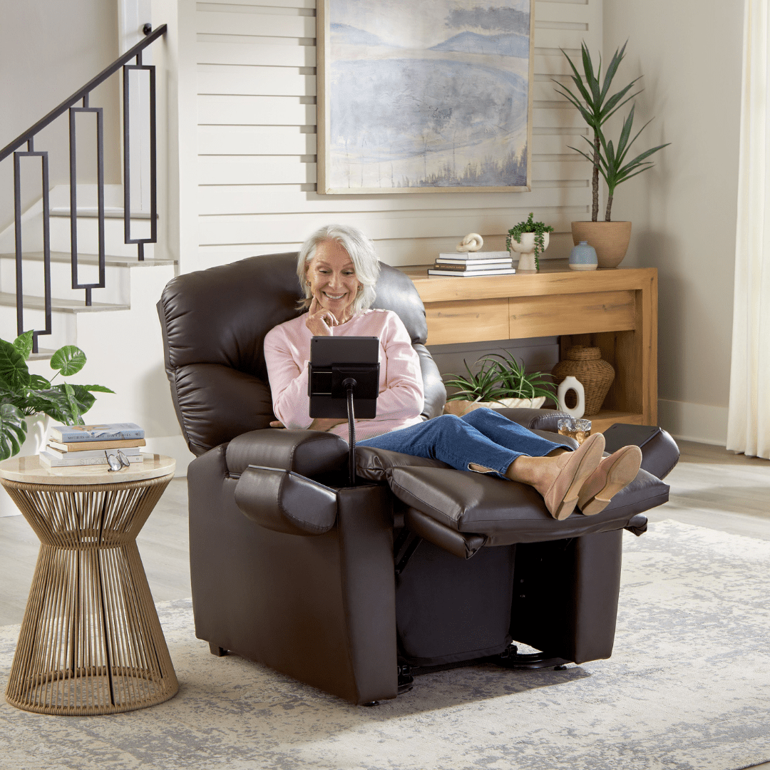 Maya Medium Power Lift Chair by Ultra Comfort